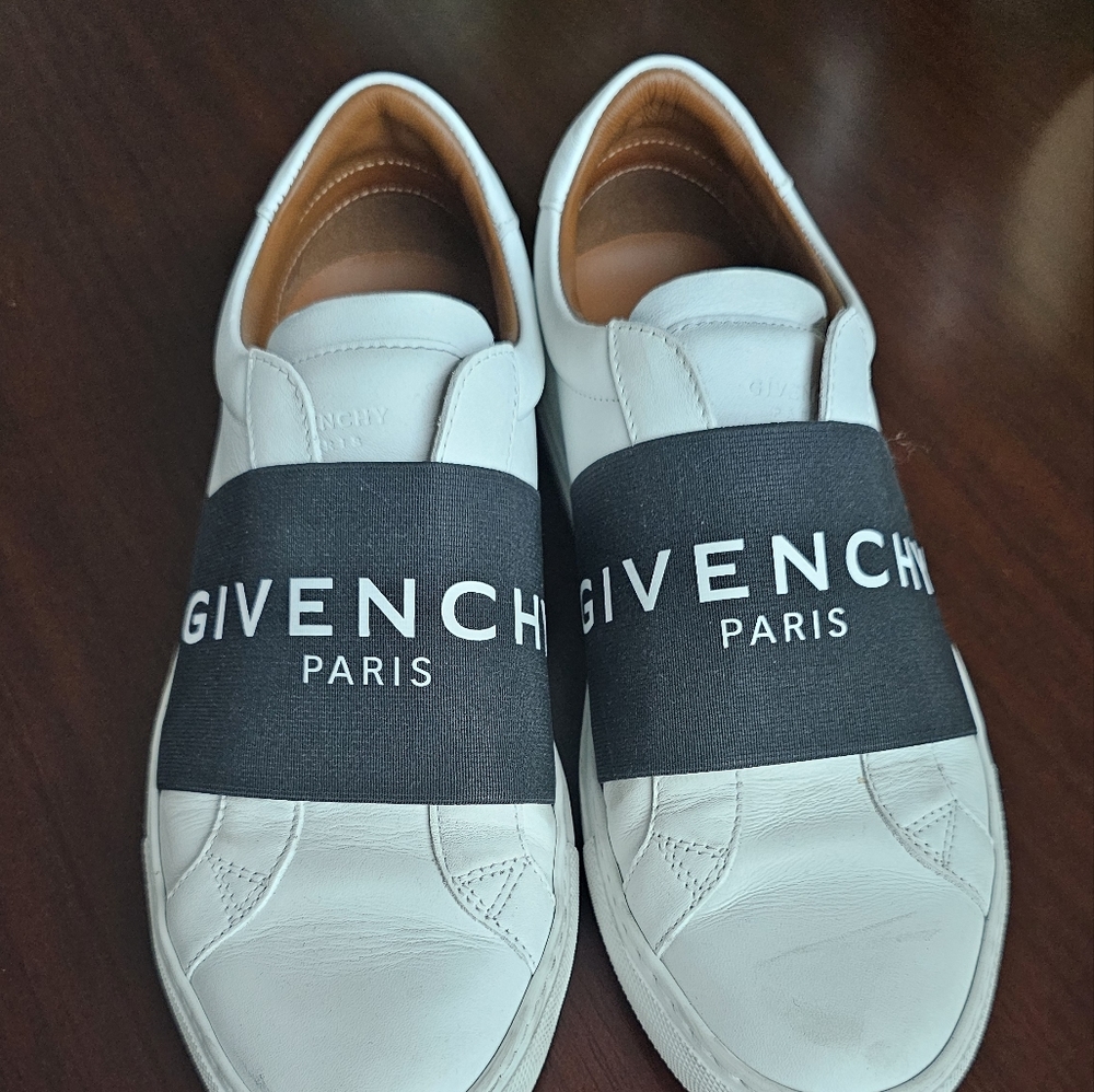 Givenchy Urban Street Sneakers